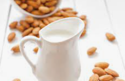 Lose Weight With "Almond Milk"!